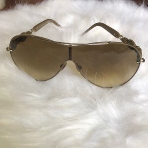 Gucci shield sunglasses